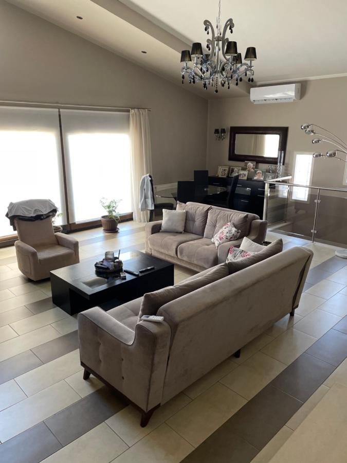 Villa Λευτερης à Lákkoma Extérieur photo
